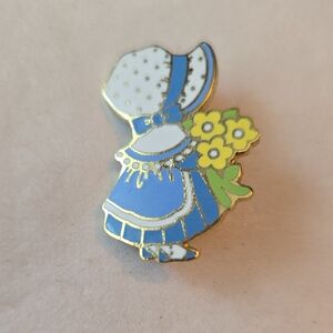Vintage 1980 Holly Hobbie Hallmark Enamel Pin EUC